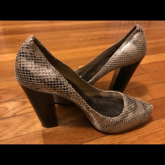 Michael Kors silver snake skin pattern block heels - Picture 4 of 8